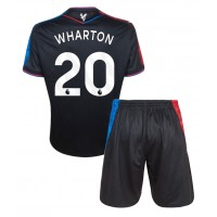 Camiseta Crystal Palace Adam Wharton #20 Tercera Equipación Replica 2024-25 para niños mangas cortas (+ Pantalones cortos)